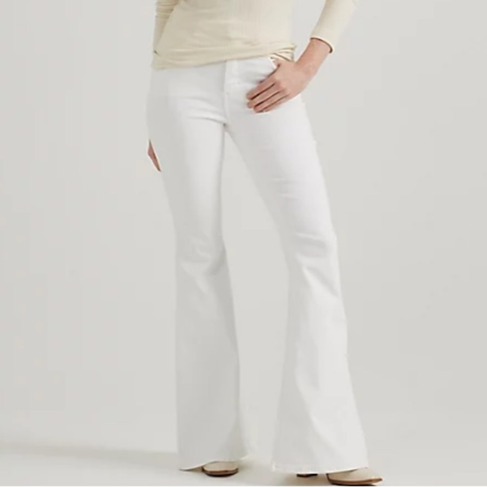 Lee White Flares